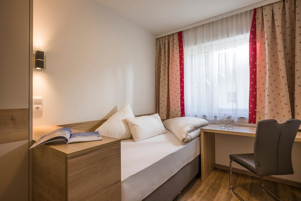 Aparthotel Alptirol 卡顿巴赫 外观 照片