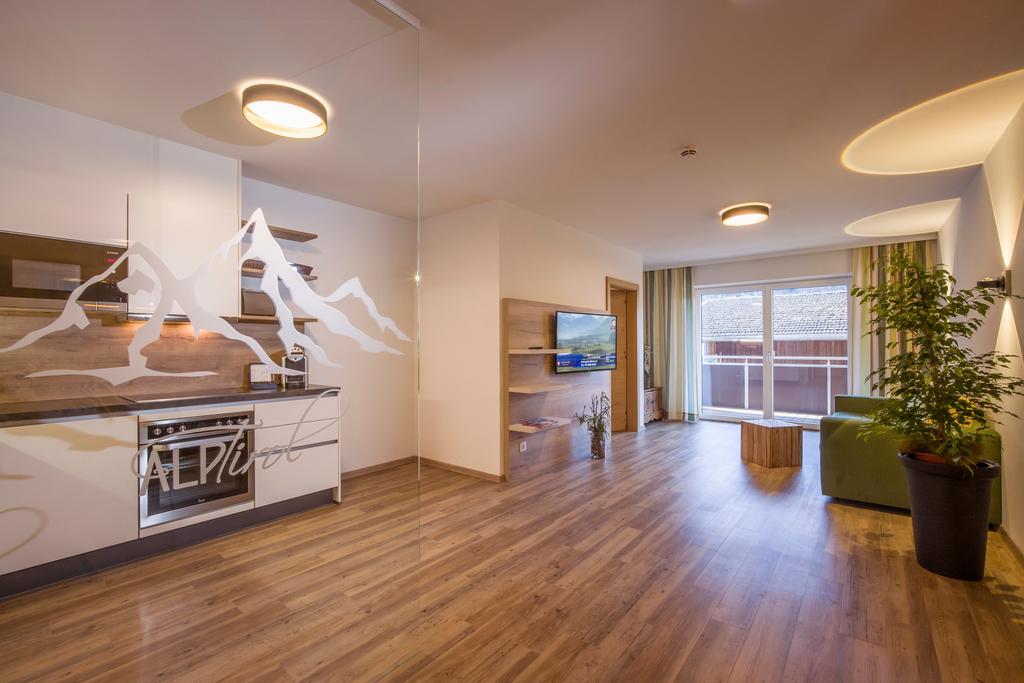 Aparthotel Alptirol 卡顿巴赫 外观 照片